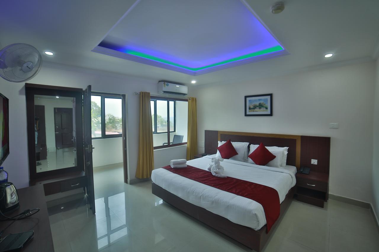 Hotel Horizon International Taliparamba Ngoại thất bức ảnh