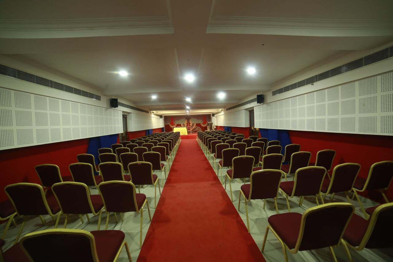 Hotel Horizon International Taliparamba Ngoại thất bức ảnh